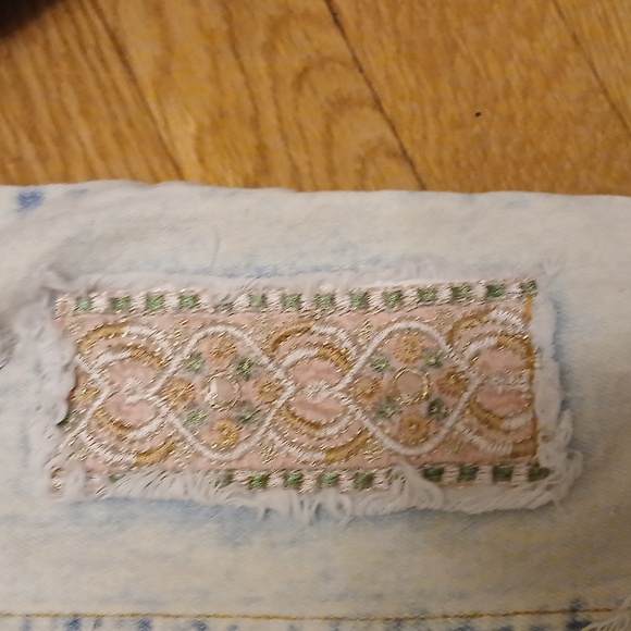 Denim patch Jean jacket - Picture 4 of 7